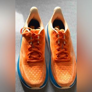 Hoka Clifton 9. Men’s sz 11.5D